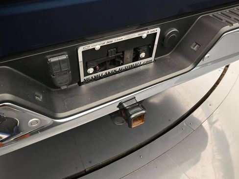 Used 2022 Chevrolet Silverado 1500 LTZ RWD image 48