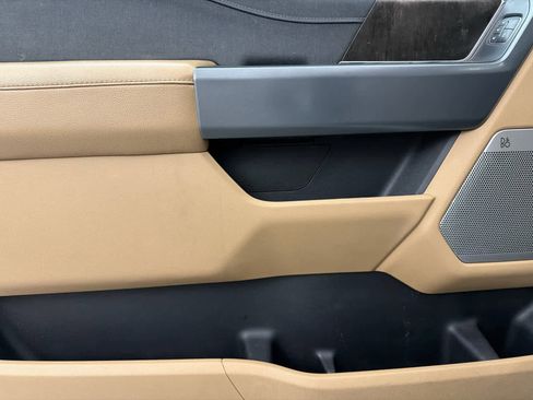 Used 2021 Ford F150 Lariat w/ Equipment Group 502A High image 22