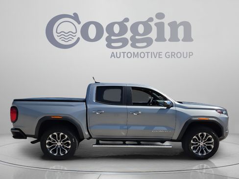 Used 2023 GMC Canyon Denali AWD/4WD image 6
