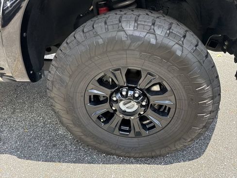 Used 2022 Ford F250 King Ranch w/ Tremor Off-Road Package AWD/4WD image 12