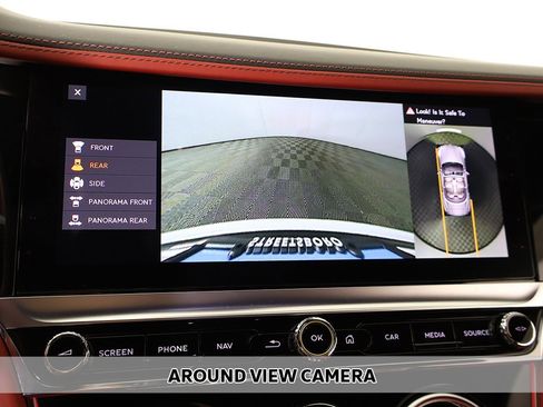 Used 2023 Bentley Continental GT Azure image 6