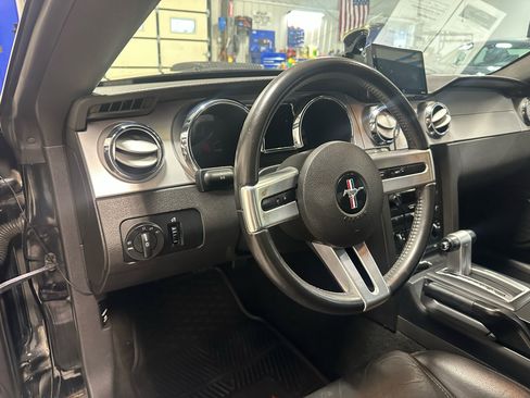 Used 2006 Ford Mustang GT image 12