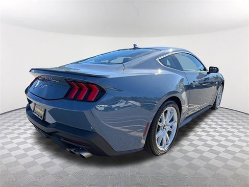 Used 2025 Ford Mustang GT Premium image 5