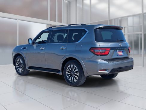 Certified 2023 Nissan Armada SL w/ Midnight Edition Package AWD/4WD image 3