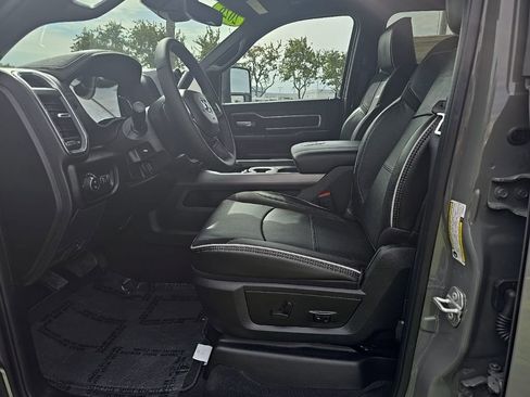 New 2026 RAM 2500 Laramie w/ Night Edition image 30