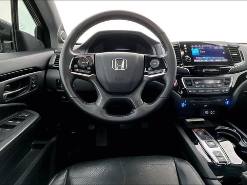 Used 2019 Honda Pilot Elite image 6