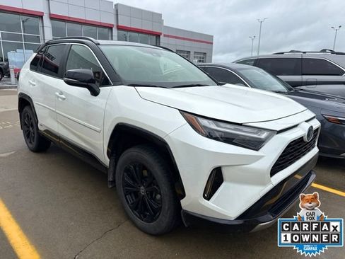 Used 2022 Toyota RAV4 XSE w/ XSE Grade Weather Package AWD/4WD image 12