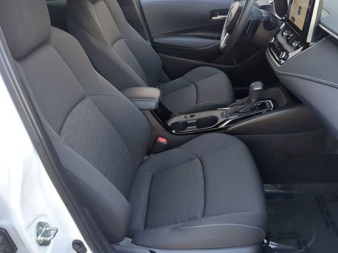 Used 2025 Toyota Corolla SE image 21