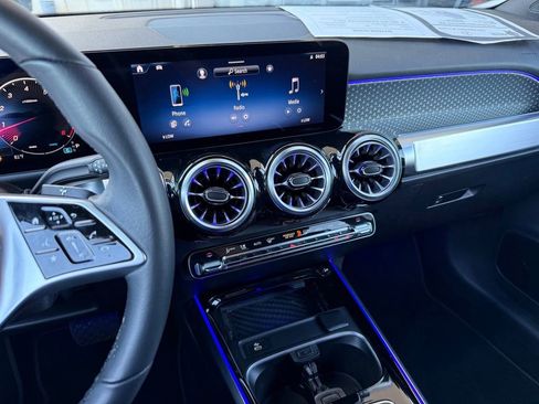 Certified 2026 Mercedes-Benz GLB 250 image 21