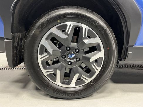 Used 2026 Subaru Forester Premium AWD/4WD image 39