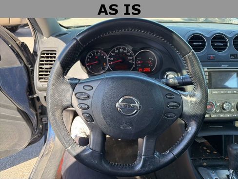 Used 2010 Nissan Altima 2.5 S w/ Premium Audio Pkg image 14