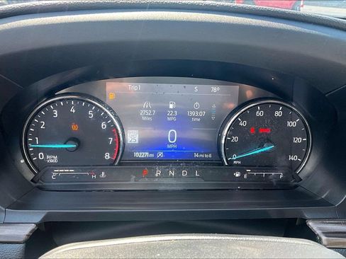 Used 2021 Ford Explorer Limited w/ Equipment Group 301A AWD/4WD image 27