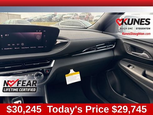 New 2026 Buick Envista Sport Touring image 43