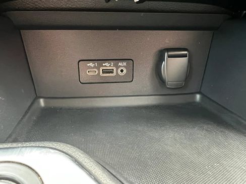 Used 2021 Nissan Sentra SV FWD image 18