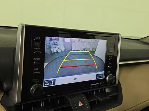Used 2021 Toyota RAV4 XLE w/ Convenience Package AWD/4WD image 20