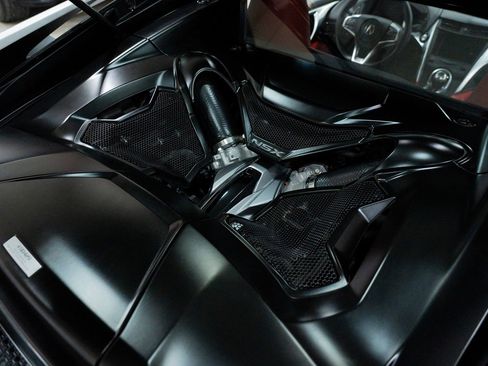 Used 2017 Acura NSX image 46