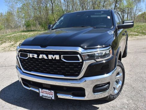 Used 2025 RAM 1500 Big Horn image 12