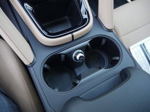 New 2026 Porsche Cayenne S AWD/4WD image 32