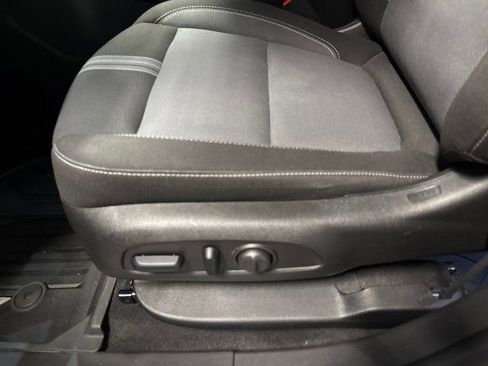 Used 2024 Chevrolet Blazer LT w/ LPO, Black Grille Bar Package image 16