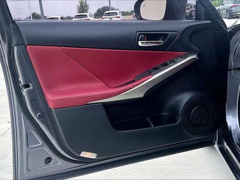 Used 2016 Lexus IS 200t w/ F Sport Package RWD image 19