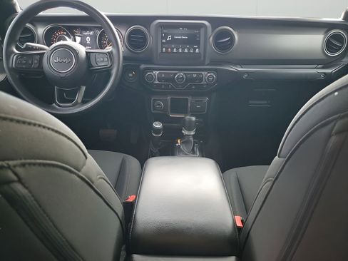 Used 2022 Jeep Gladiator Sport image 20