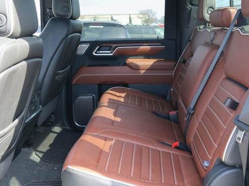 Used 2025 GMC Sierra 2500 Denali Ultimate AWD/4WD image 15