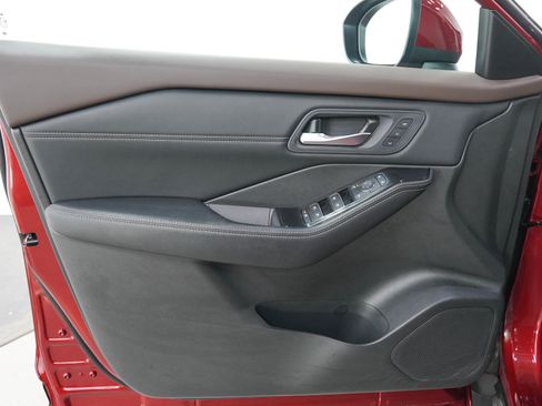 Used 2023 Nissan Rogue SL w/ SL Premium Package AWD/4WD image 22