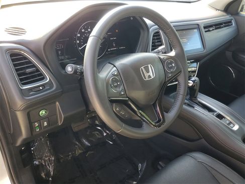 Used 2019 Honda HR-V EX-L image 17