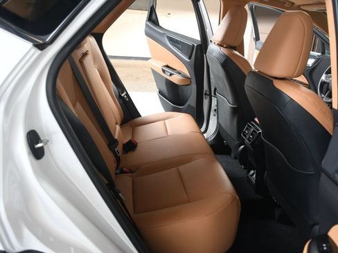Used 2025 Lexus NX 250 FWD w/ Towing Package (2000 Lbs) image 52