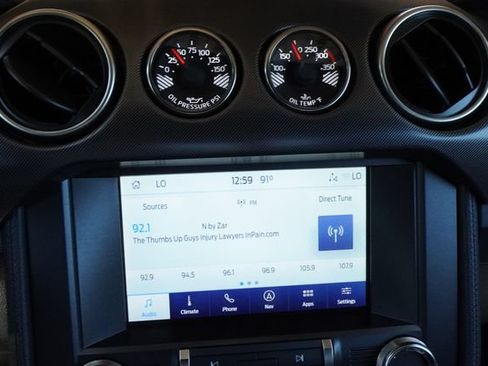 Used 2022 Ford Mustang Shelby GT500 w/ Technology Package RWD image 27