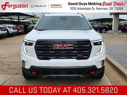 New 2026 GMC Acadia AT4 w/ Luxury Package AWD/4WD image 9
