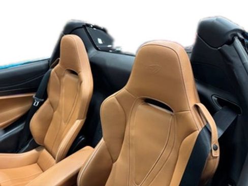 Used 2020 McLaren 720S Performance image 9