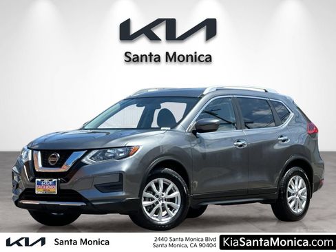 Used 2020 Nissan Rogue SV FWD image 1