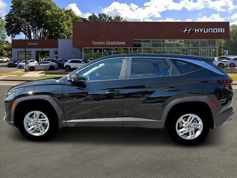 New 2026 Hyundai Tucson SE image 3