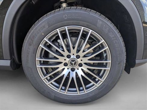 Certified 2026 Mercedes-Benz GLC 300 image 10