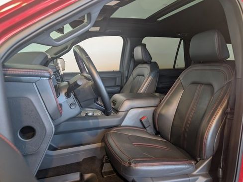 Used 2022 Ford Expedition Max Limited image 13
