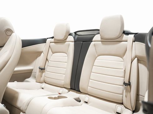 Used 2019 Mercedes-Benz C 300 4MATIC Cabriolet w/ Multimedia Package image 20