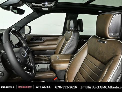 Used 2026 GMC Yukon Denali Ultimate image 6