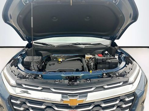 New 2026 Chevrolet Equinox LT w/ Convenience Package II image 32