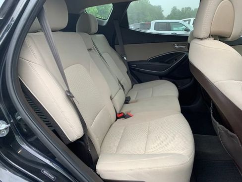 Used 2017 Hyundai Santa Fe Sport AWD/4WD image 13