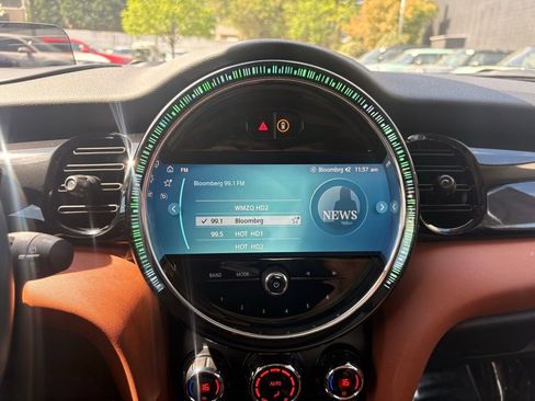 Used 2022 MINI Cooper S image 37