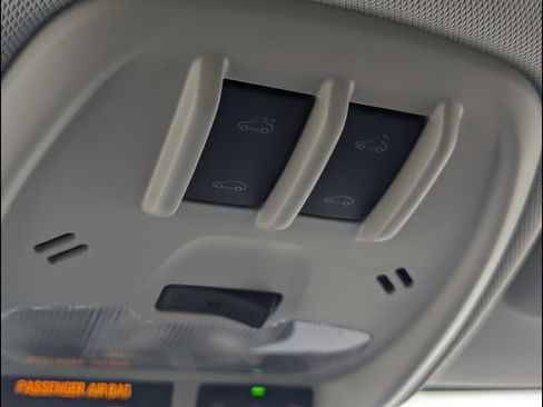 New 2026 Chevrolet Trax LT w/ Sunroof Package FWD image 27