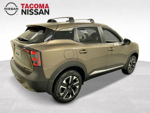 New 2026 Nissan Kicks SV w/ Cold Weather Package image 5
