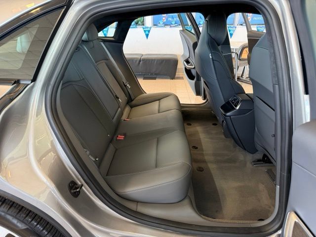 Used 2024 Lucid Air Touring AWD/4WD image 23