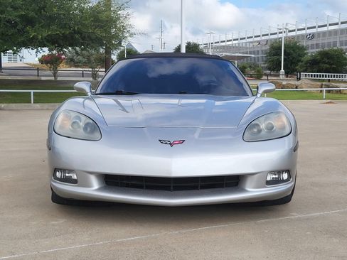 Used 2008 Chevrolet Corvette Convertible w/ Preferred Equipment Group RWD image 2