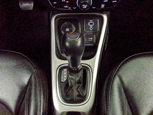 Used 2021 Jeep Compass Latitude w/ Convenience Group AWD/4WD image 10