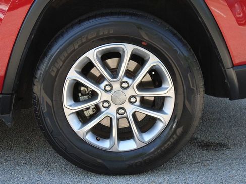 Used 2014 Jeep Grand Cherokee Limited w/ Trailer Tow Group IV RWD image 38