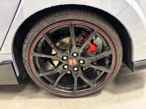 Used 2019 Honda Civic Type R image 20