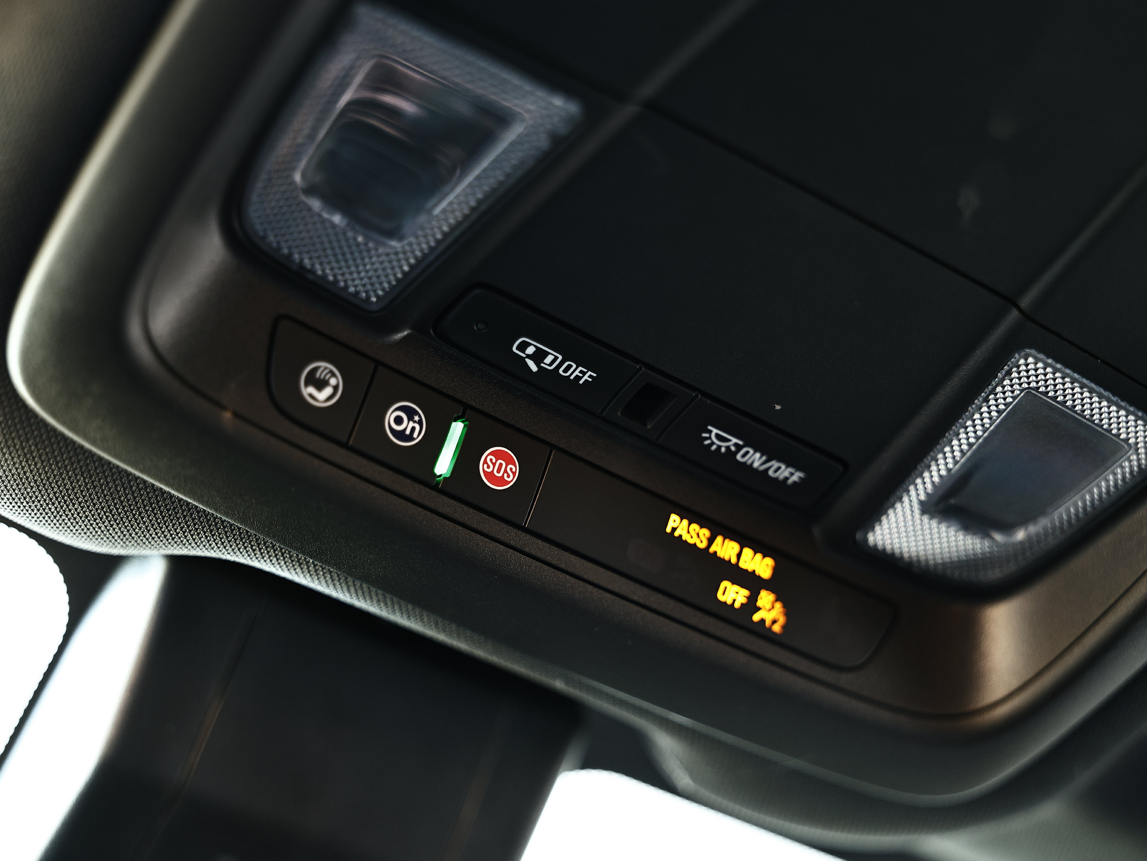 Used 2024 Chevrolet Equinox RS FWD image 39