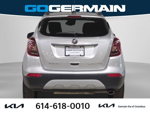 Used 2018 Buick Encore Preferred image 10